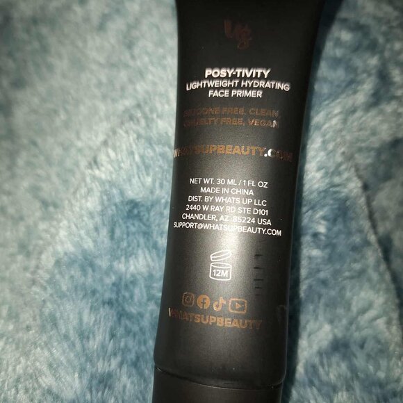 NIP WHATS UP BEAUTY Posytivity Lightweight Hydrating Face Primer, 30 ml - Picture 2 of 6